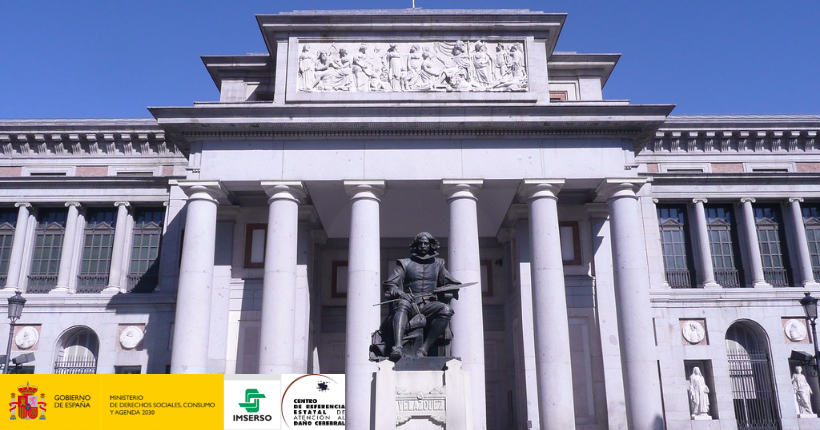 Personas usuarias del Ceadac participan en la actividad «Invencibles en el Prado»